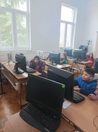 1 - ОУ Христо Ботев - Паничери
