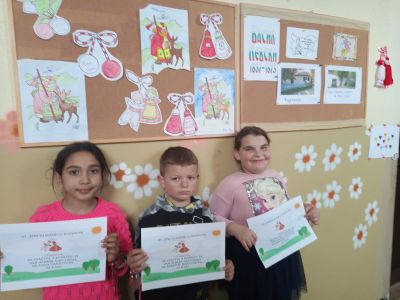 Творците на Мартениците в училище - ОУ Христо Ботев - Паничери